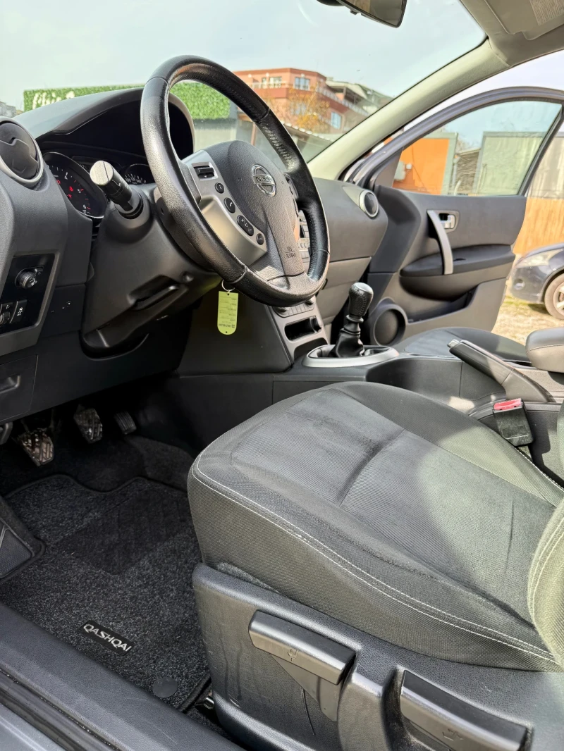 Nissan Qashqai 1.5 dCi* FACE* TOP, снимка 8 - Автомобили и джипове - 52998967