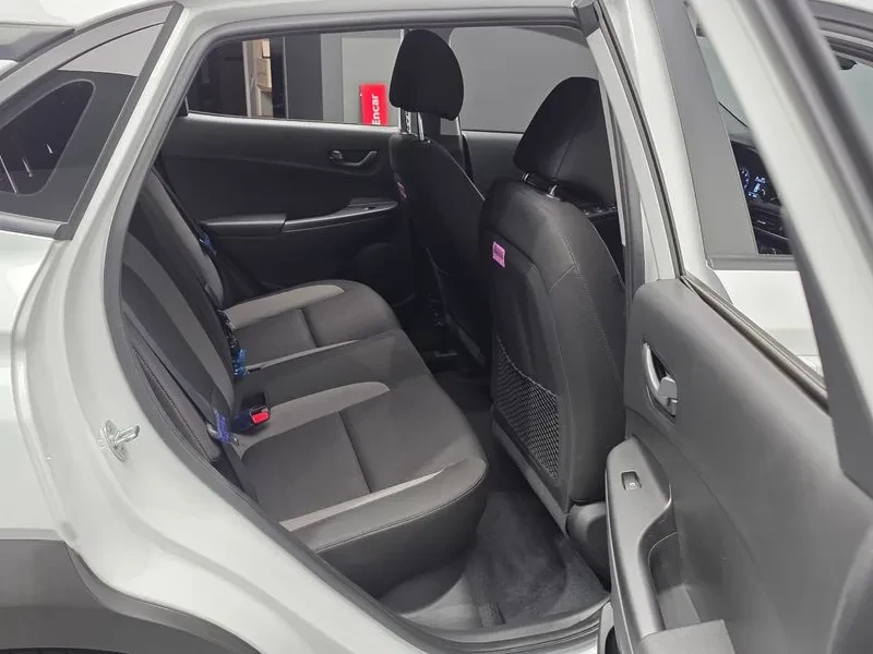 Hyundai Kona 1.6 - САМО 30% АВАНС, снимка 12 - Автомобили и джипове - 56305034