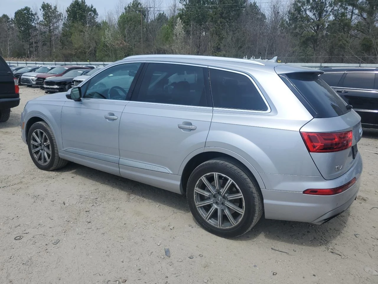 Audi Q7 PREMIUM PLUS  - изображение 2