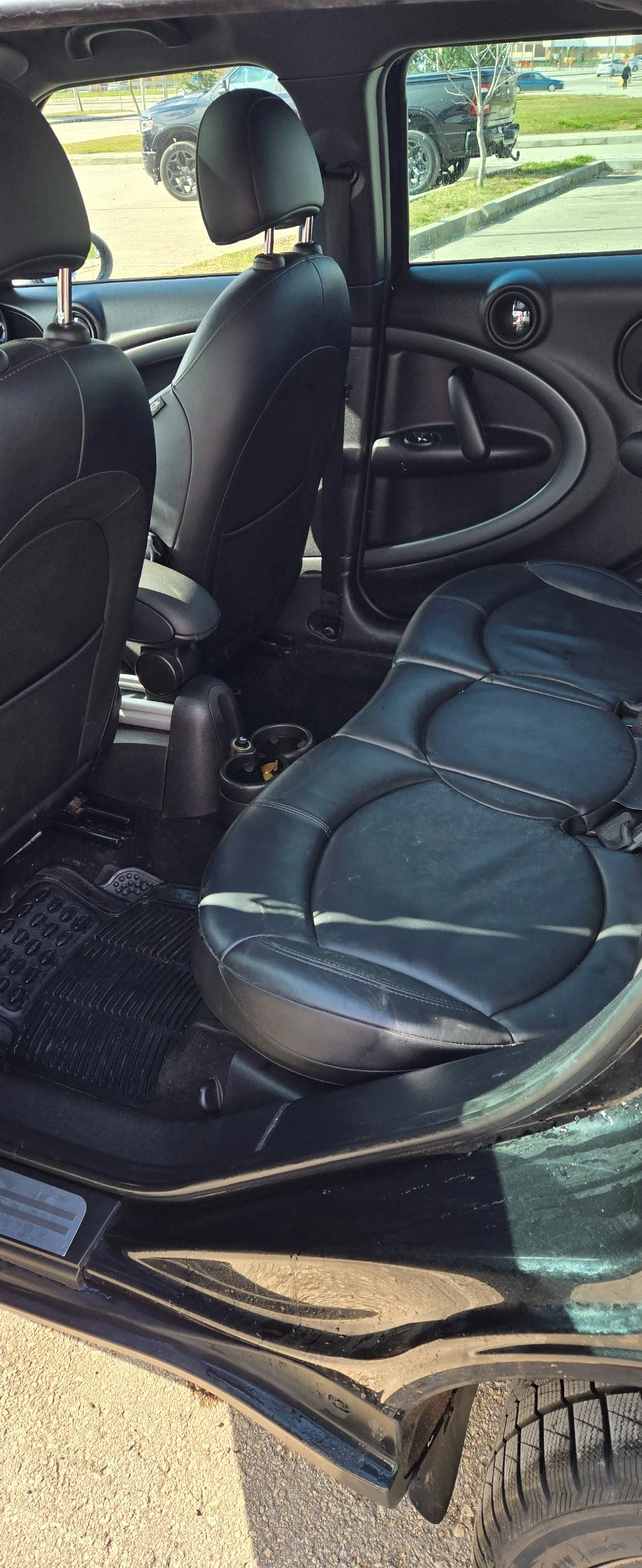 Mini Countryman, снимка 9 - Автомобили и джипове - 53636907