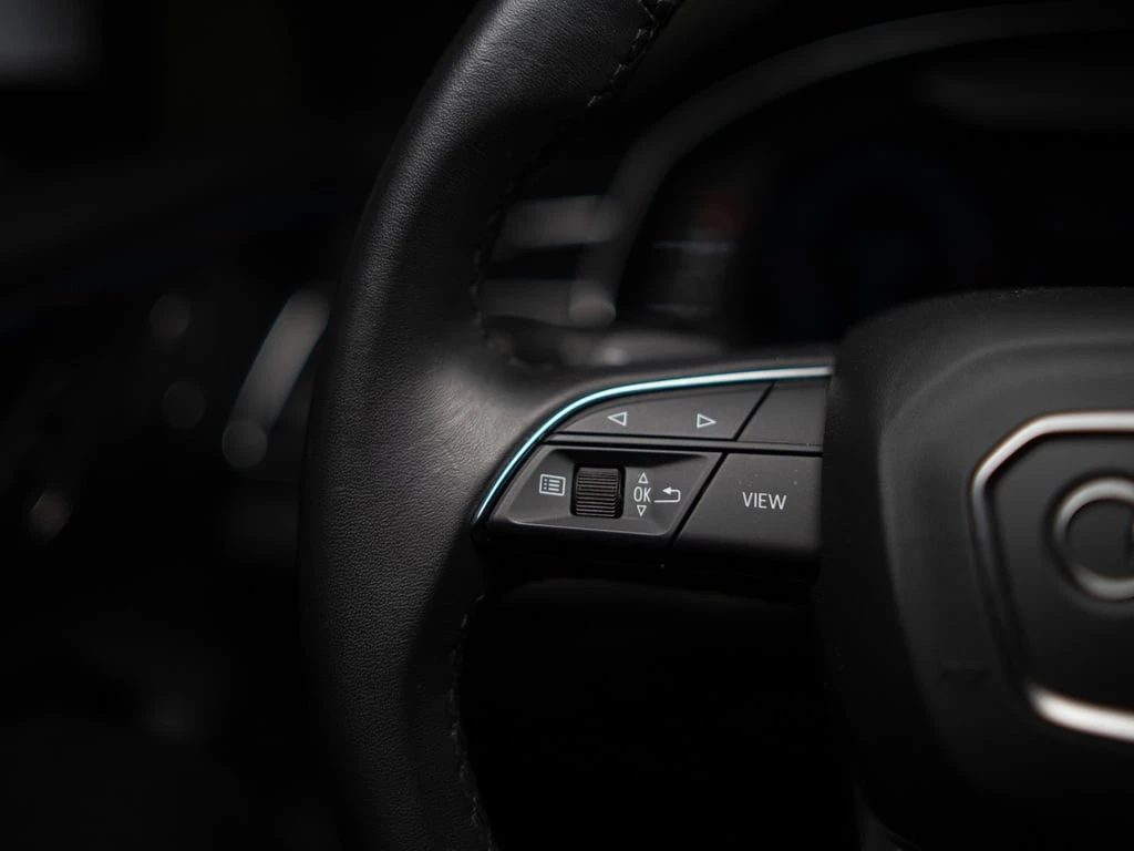 Audi Q7 * S LINE | PROGRESSIV | 55 | BLACK OPTICS | 21 IN  - изображение 9