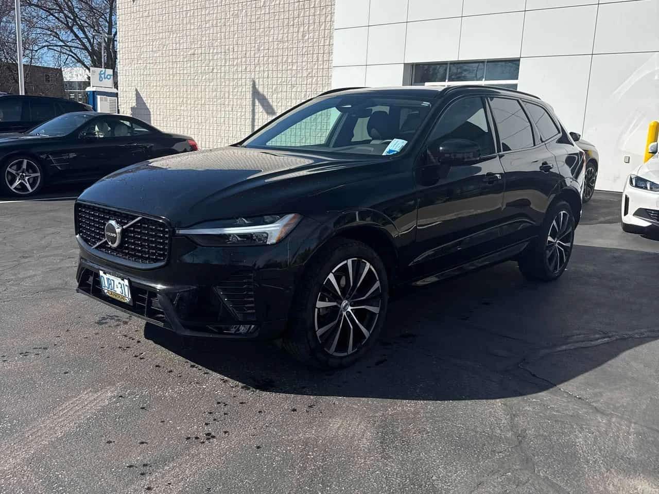 Volvo XC60 * Plus Dark Theme * 2 КЛЮЧА * 360 * ПОДГРЕВ * ПАМЕ