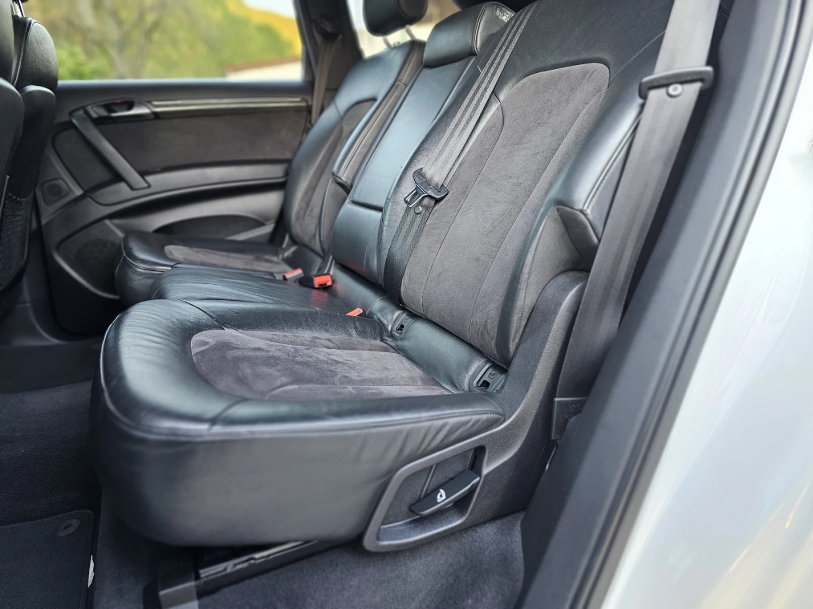 Audi Q7 3.0TDI, снимка 11 - Автомобили и джипове - 54306728