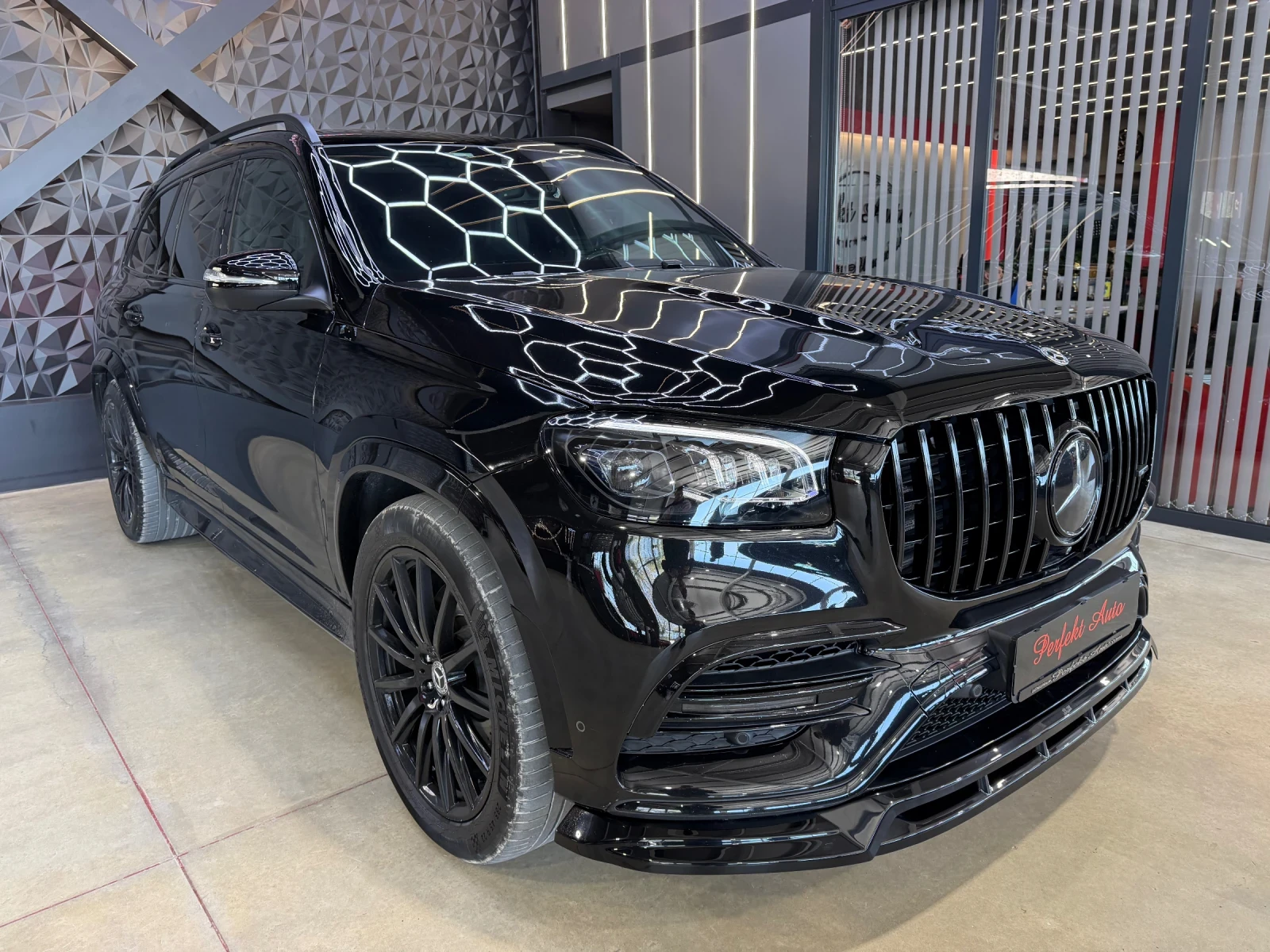 Mercedes-Benz GLS580 AMG 4 MATIC * FULL Екстри* BURMESTER* Панорама* 6+