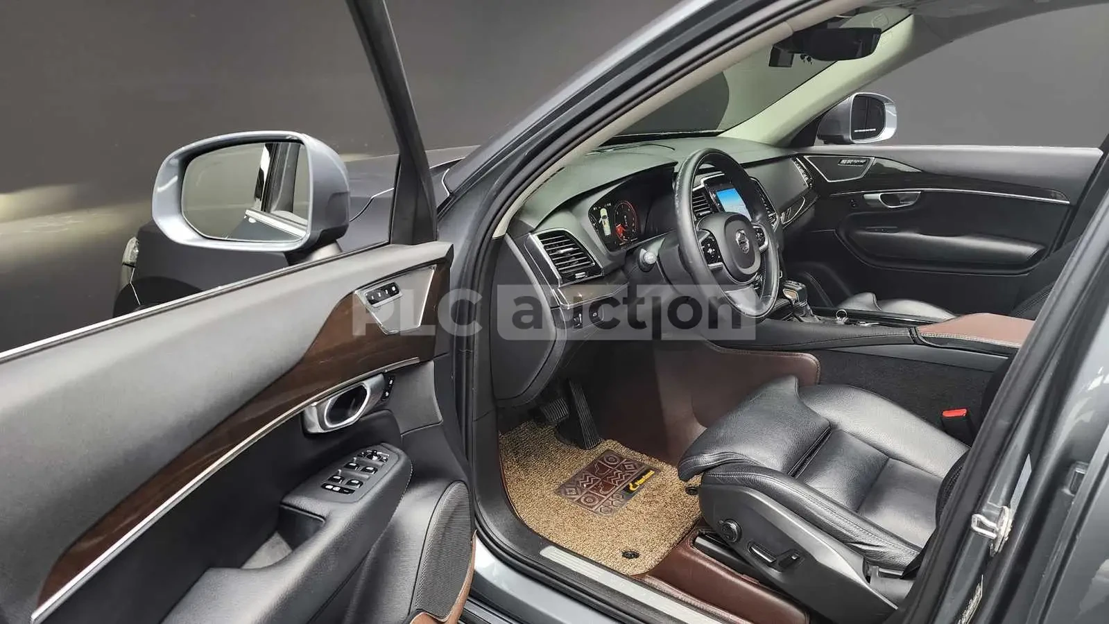 Volvo Xc90 D5 AWD| DIST| КАМЕРА| ПАНО| ОБДУХ| ВКЛ.ТЕХНОТЕСТ, снимка 4 - Автомобили и джипове - 54911070