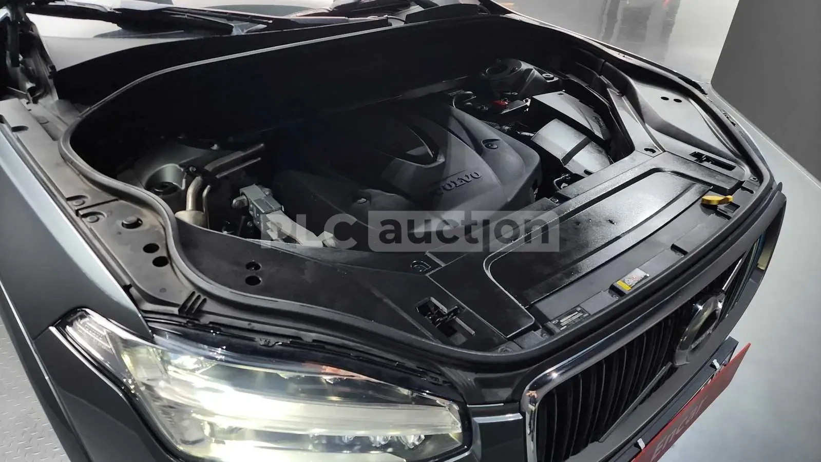 Volvo Xc90 D5 AWD| DIST| КАМЕРА| ПАНО| ОБДУХ| ВКЛ.ТЕХНОТЕСТ, снимка 16 - Автомобили и джипове - 54911070