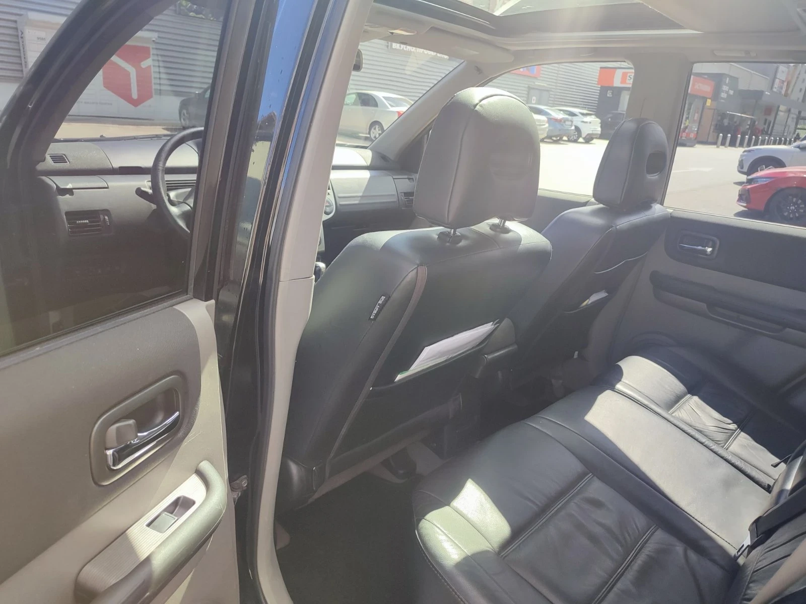 Nissan X-trail 2.2 dCI, снимка 11 - Автомобили и джипове - 56425880