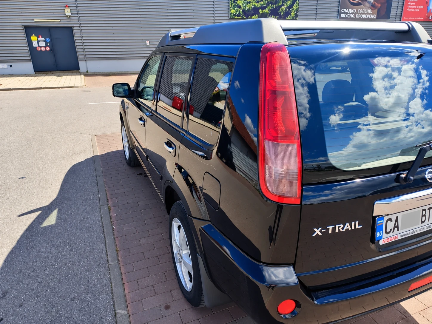 Nissan X-trail 2.2 dCI, снимка 6 - Автомобили и джипове - 56425880