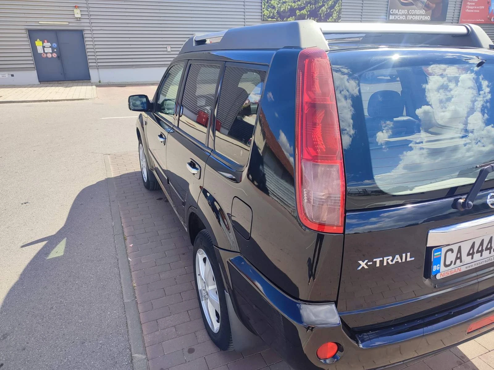 Nissan X-trail 2.2 dCI, снимка 9 - Автомобили и джипове - 56425880