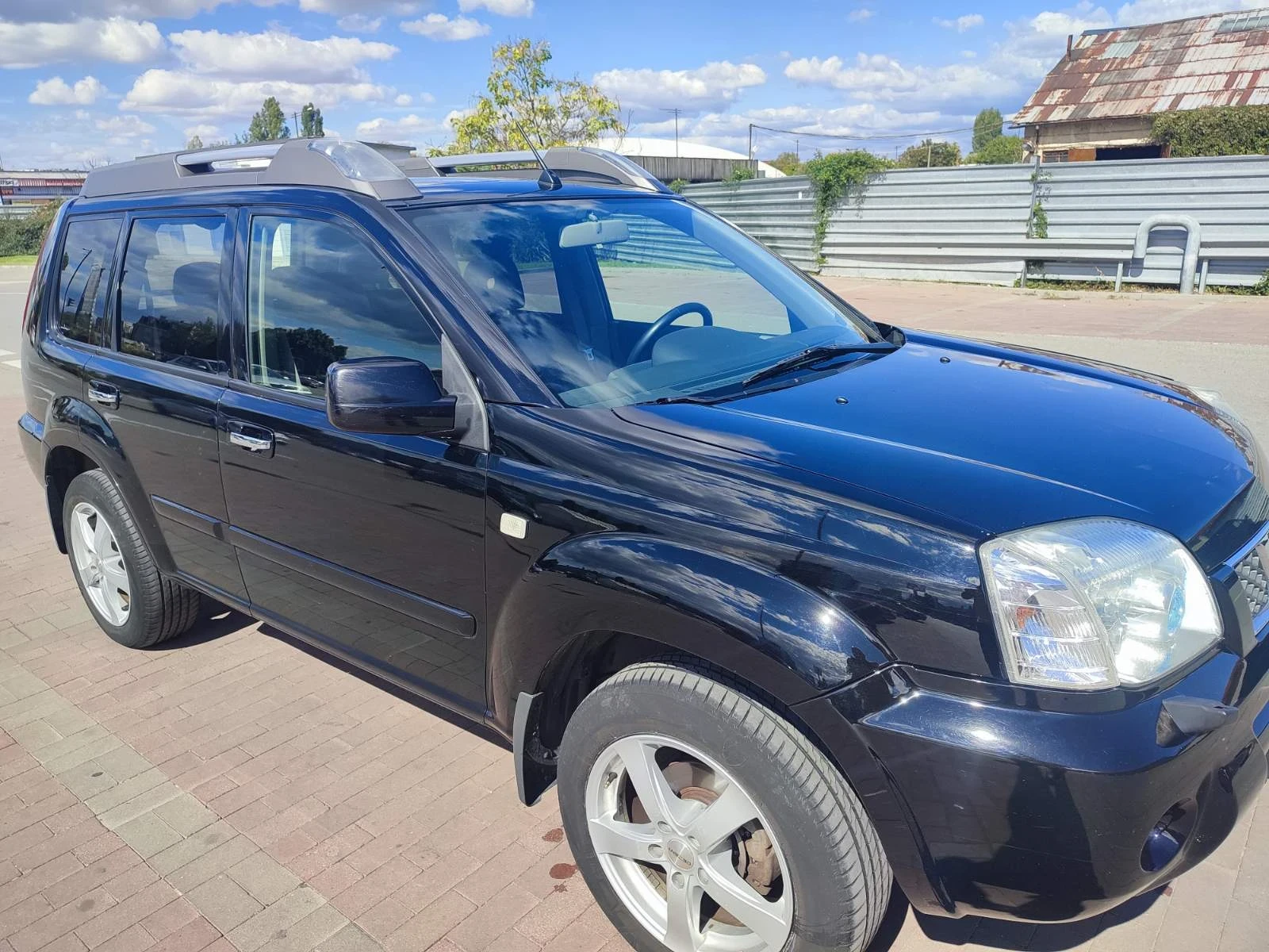 Nissan X-trail 2.2 dCI, снимка 7 - Автомобили и джипове - 56425880