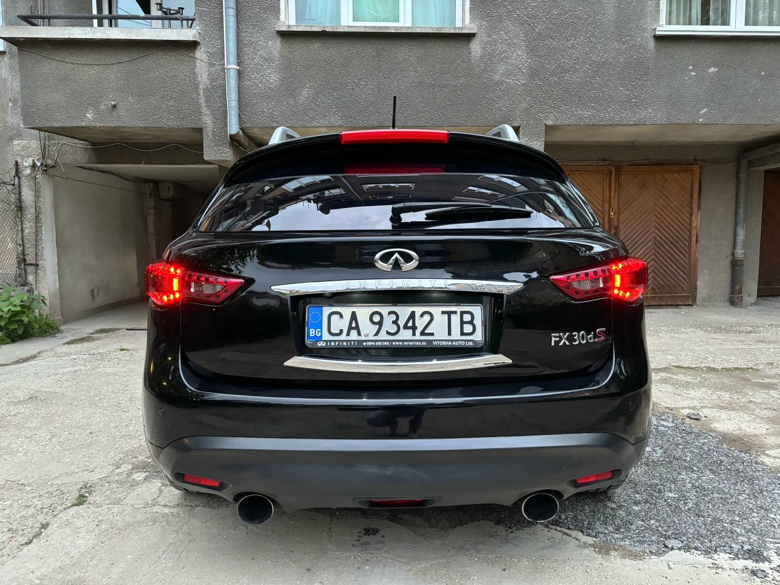Infiniti QX70 3.0 dS, снимка 4 - Автомобили и джипове - 55385105