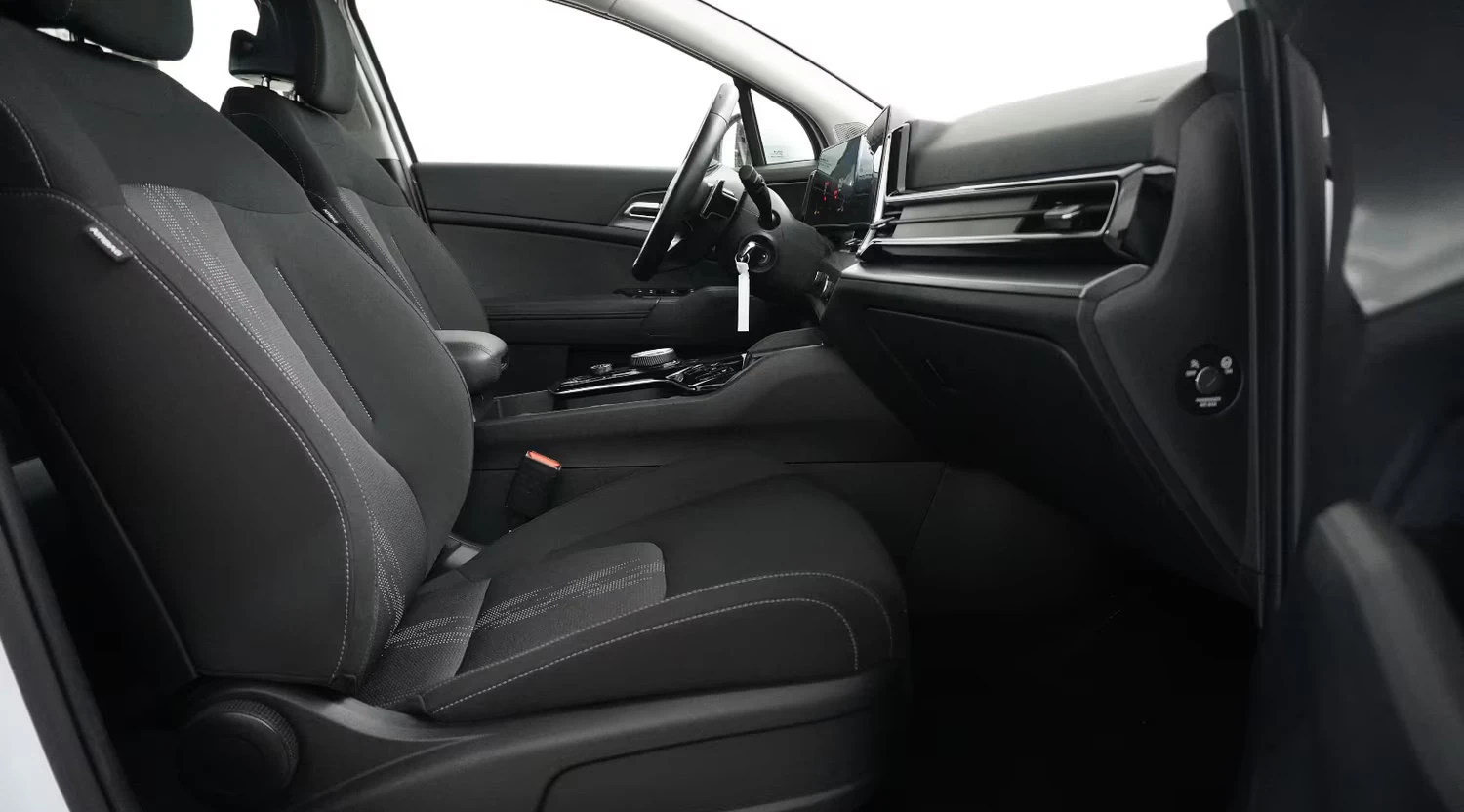 Kia Sportage PHEV/265HP/4WD/GT-LINE/CAM/KLESS/CPLAY/NAVI/588q, снимка 12 - Автомобили и джипове - 55654562