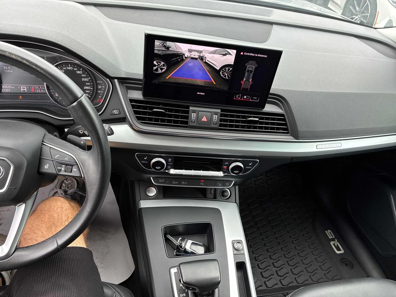 Audi Q5 Komfort, снимка 9 - Автомобили и джипове - 55800671
