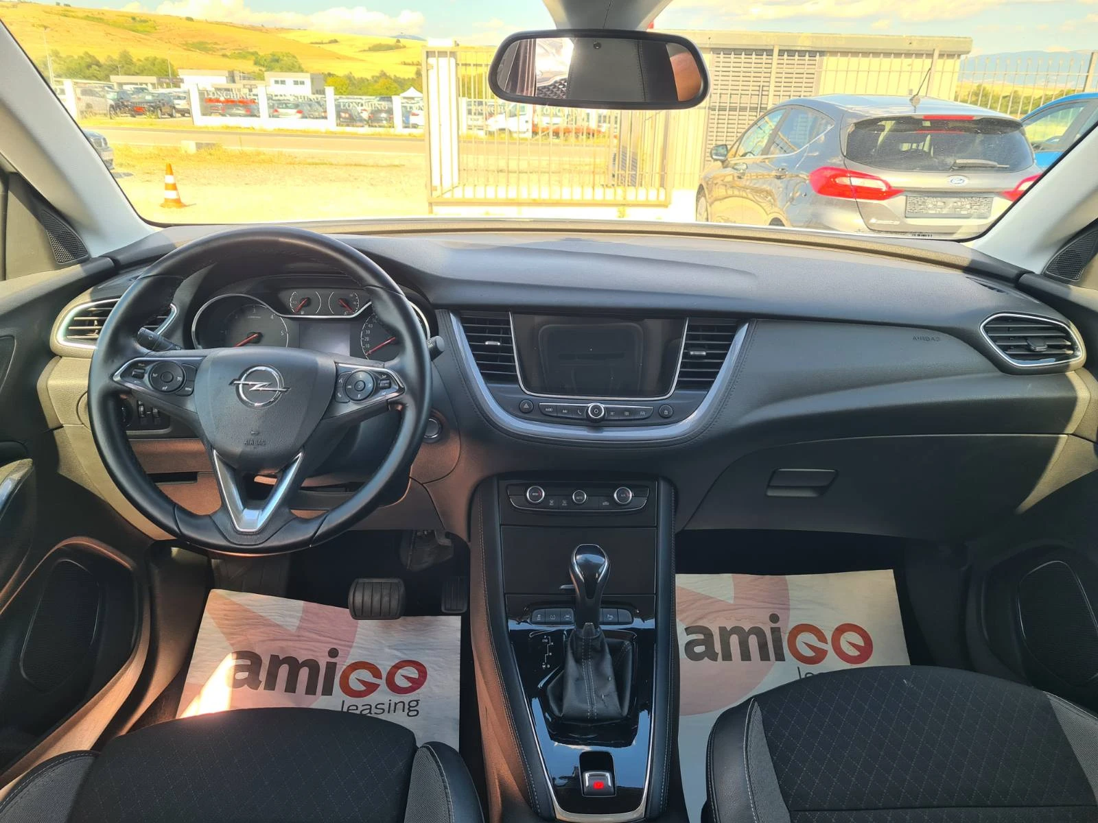 Opel Grandland X  Full extra, Automat, Android.6 turbo diese.120KS , снимка 14 - Автомобили и джипове - 55943896