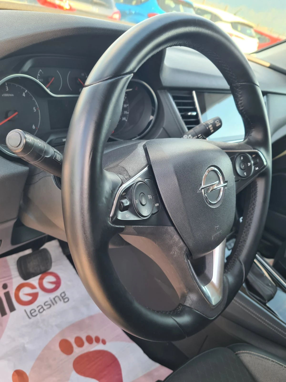 Opel Grandland X  Full extra, Automat, Android.6 turbo diese.120KS , снимка 10 - Автомобили и джипове - 55943896