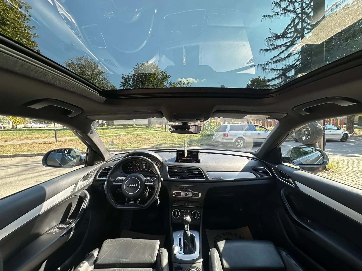 Audi Q3, снимка 11 - Автомобили и джипове - 55977182