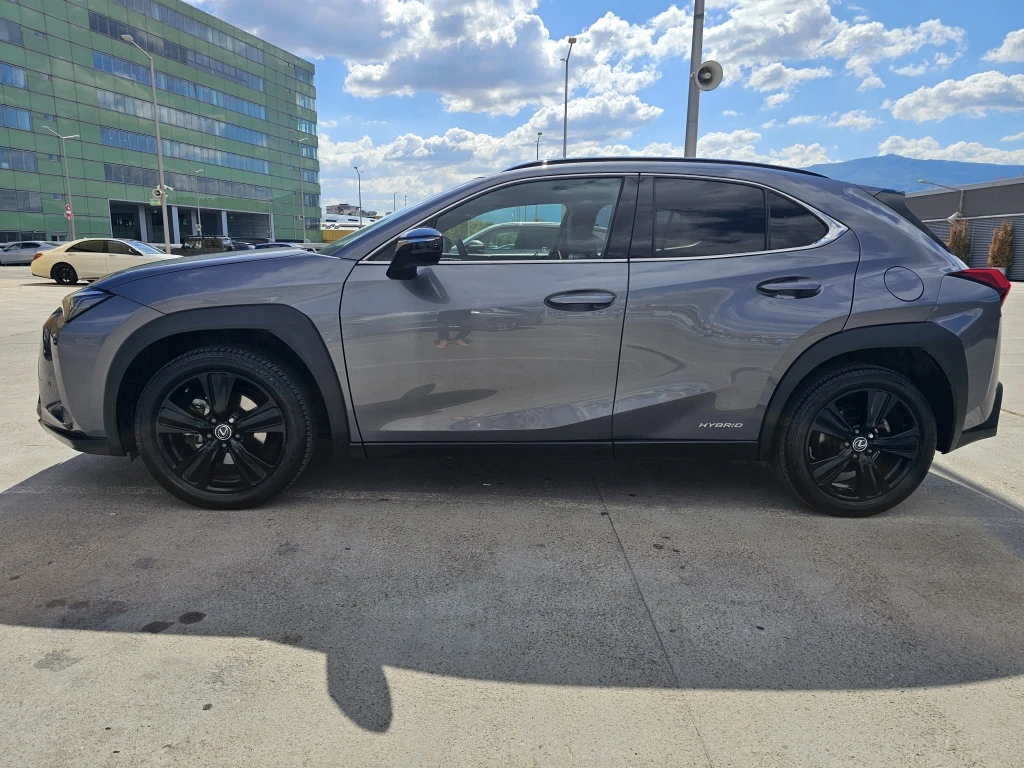 Lexus UX 250h Sport Line AWD , снимка 2 - Автомобили и джипове - 56257317