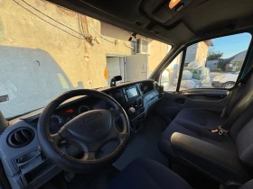 Обява за продажба на Iveco 35c18 3.0-КЛИМАТРОНИК-БЛОКАЖИ-КАМЕРА-MAXI ~15 999 лв. - изображение 4 | Auto.bg Обява за продажба на Iveco 35c18 3.0-КЛИМАТРОНИК-БЛОКАЖИ-КАМЕРА-MAXI ~15 999 лв. - изображение 4
