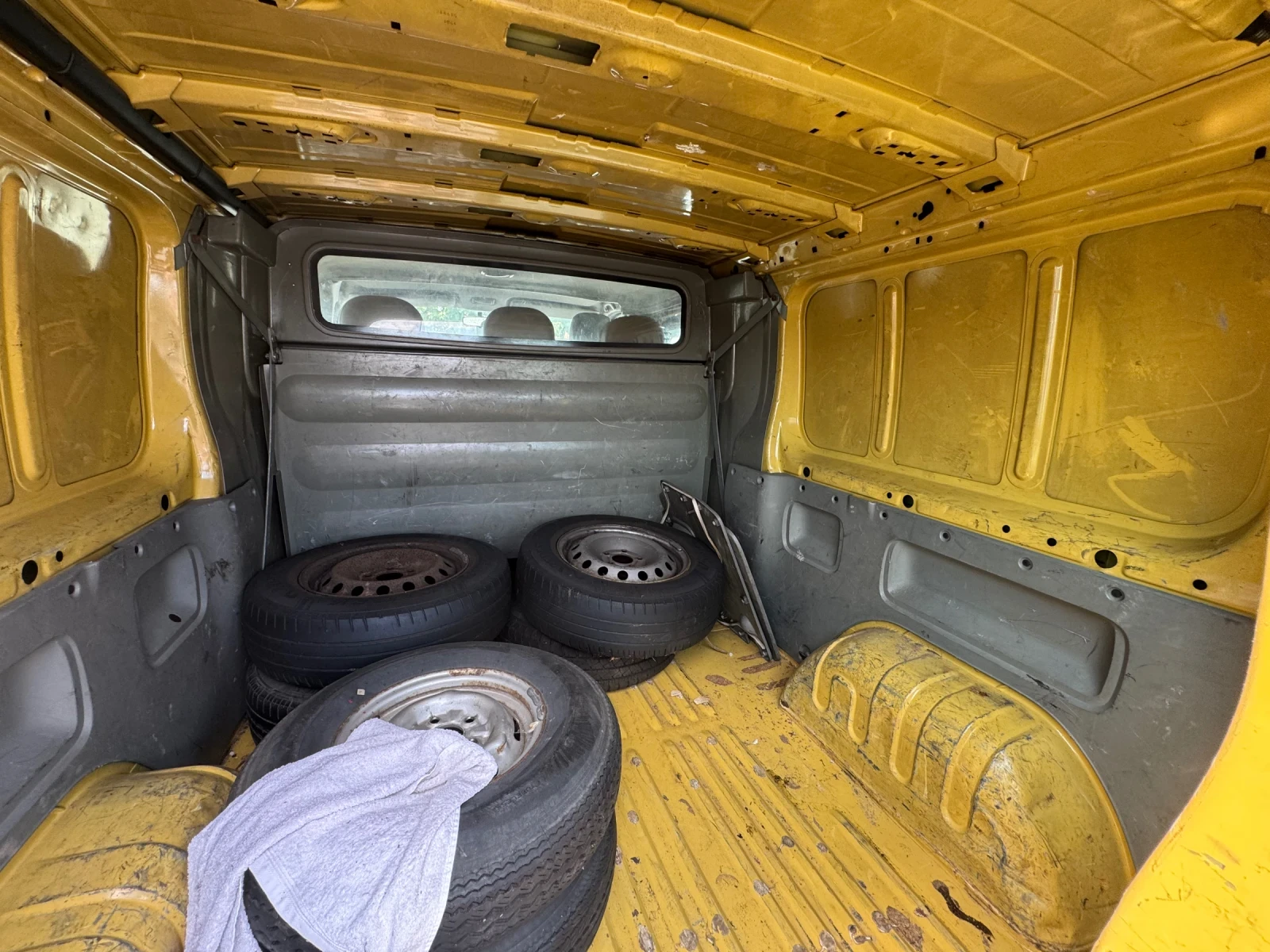 Renault Trafic 1.9DTCI MAXI - изображение 9