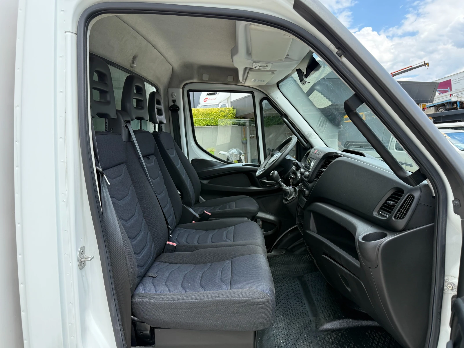 Iveco Daily 35-150 3.0HPI  3.5  +  3.90. uro 6 | Mobile.bg   13