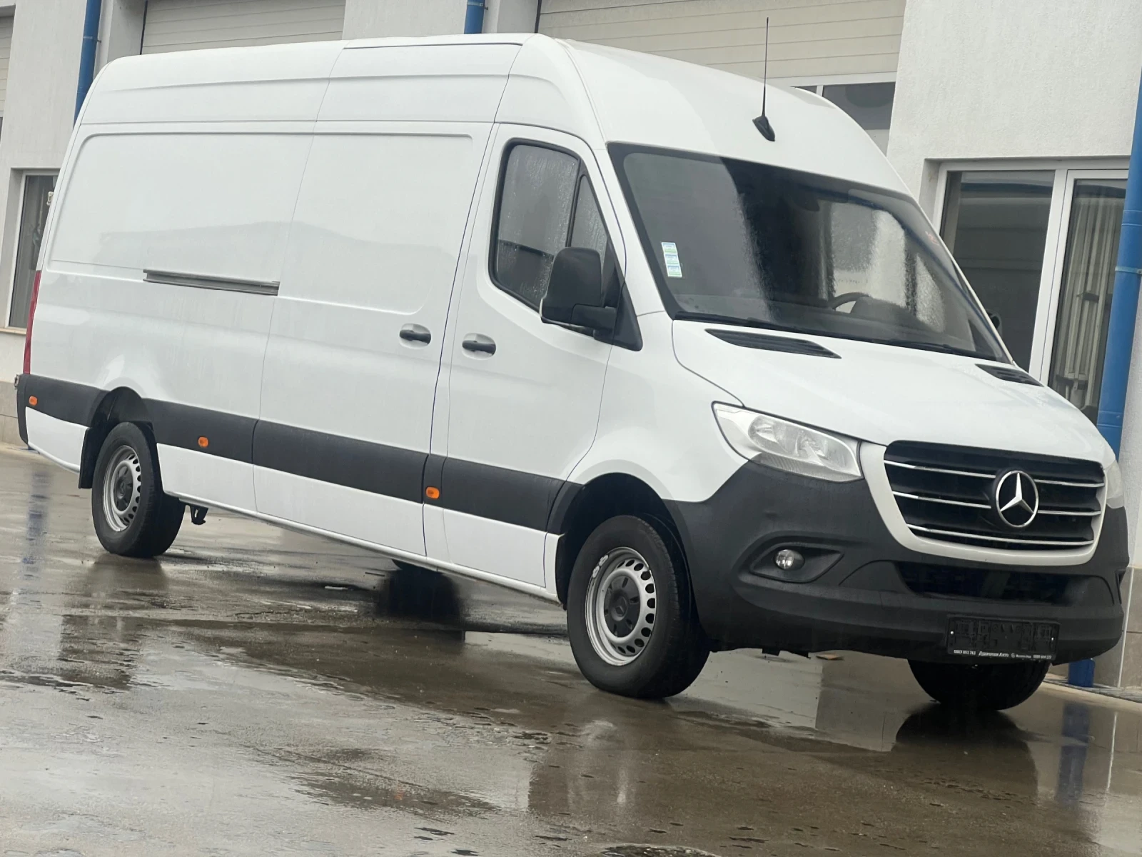 Mercedes-Benz Sprinter Макси база / * 206.000км* / Климатроник
