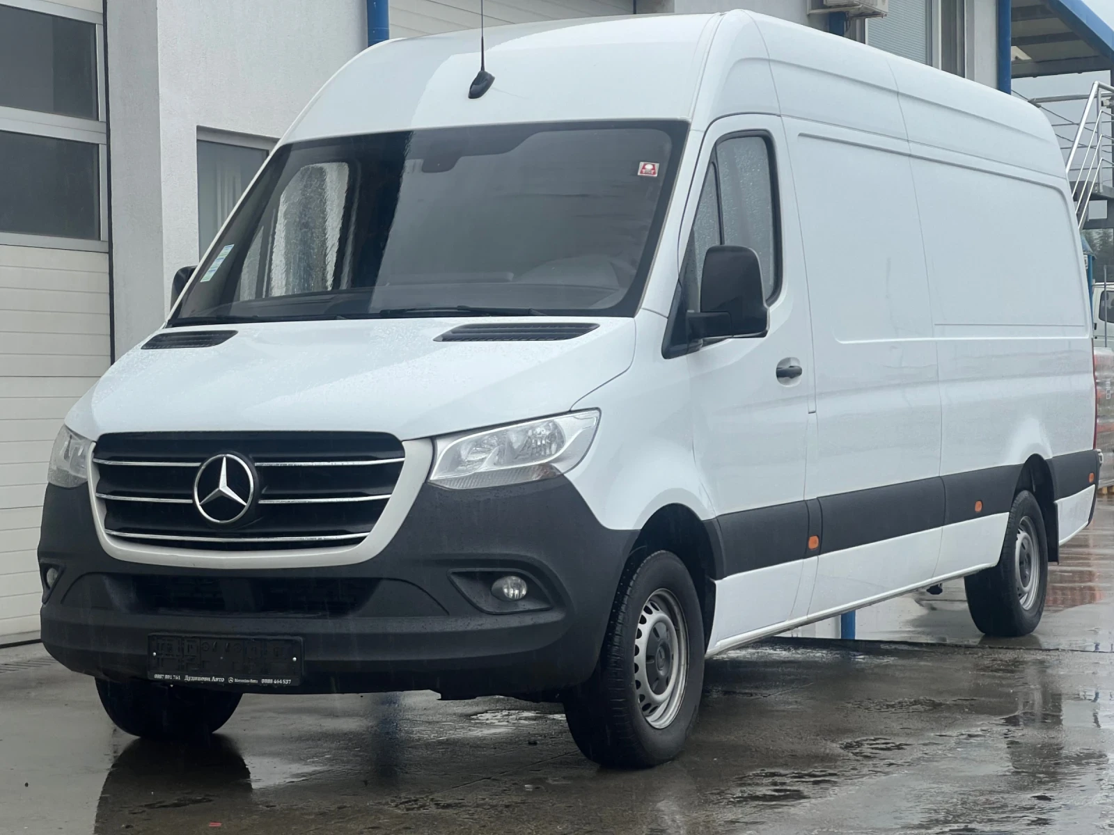 Mercedes-Benz Sprinter Макси база / * 206.000км* / Климатроник, снимка 3 - Бусове и автобуси - 54639101