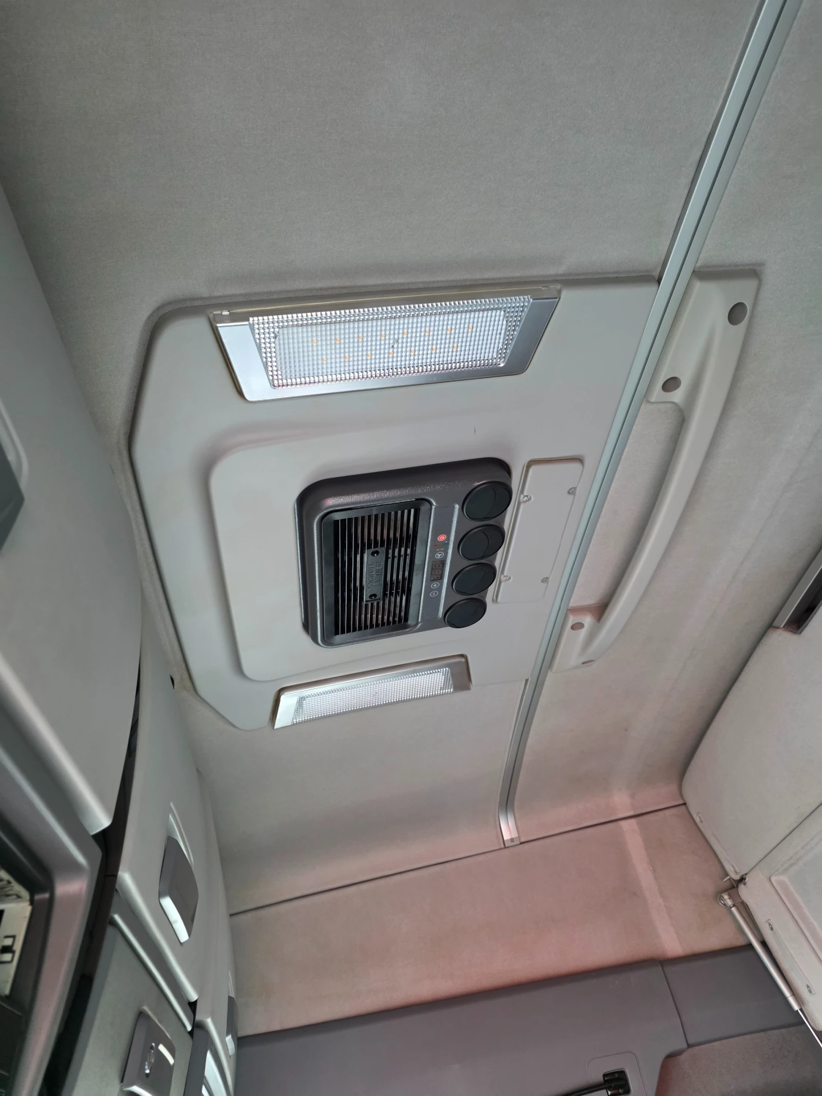 Renault T Ретардер гаранция, снимка 5 - Камиони - 53909580