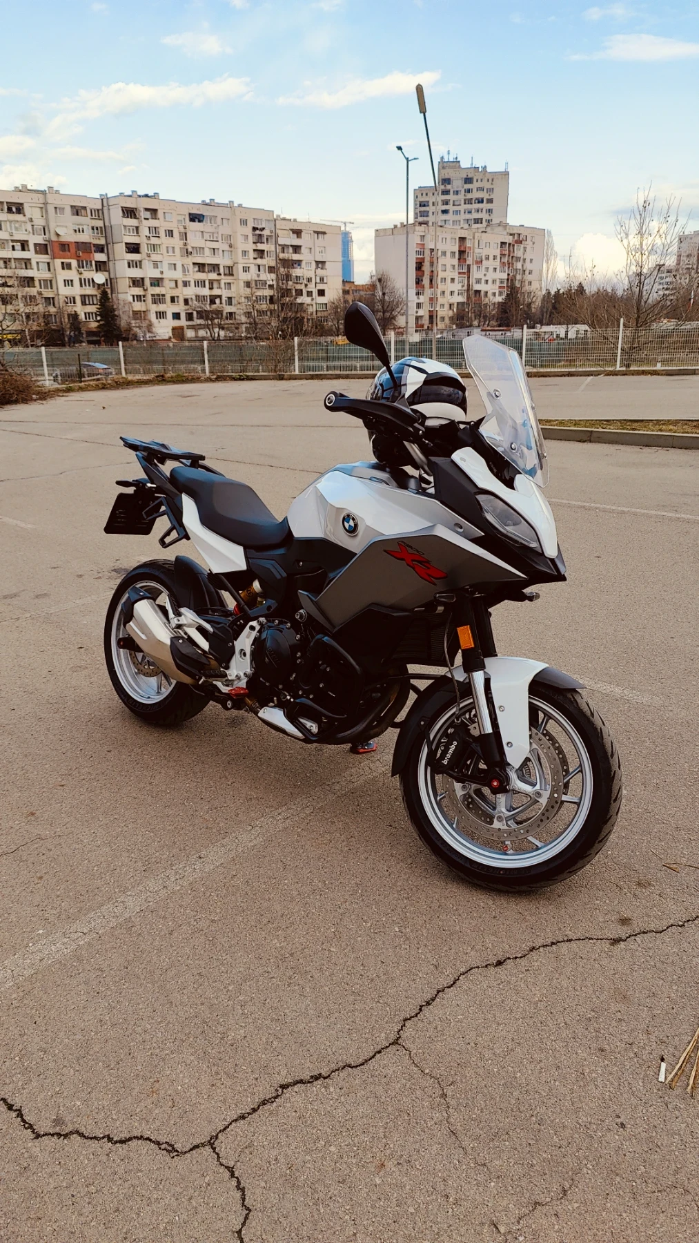 BMW F 900 XR