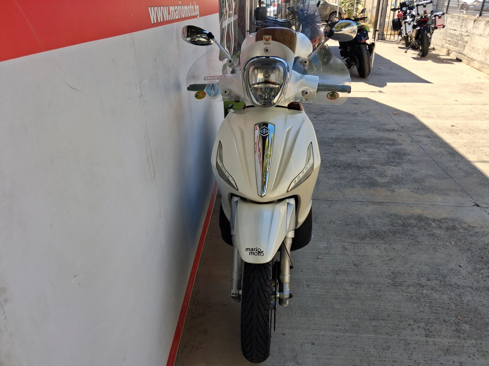 Piaggio Beverly 300, снимка 9 - Мотоциклети и мототехника - 56018156