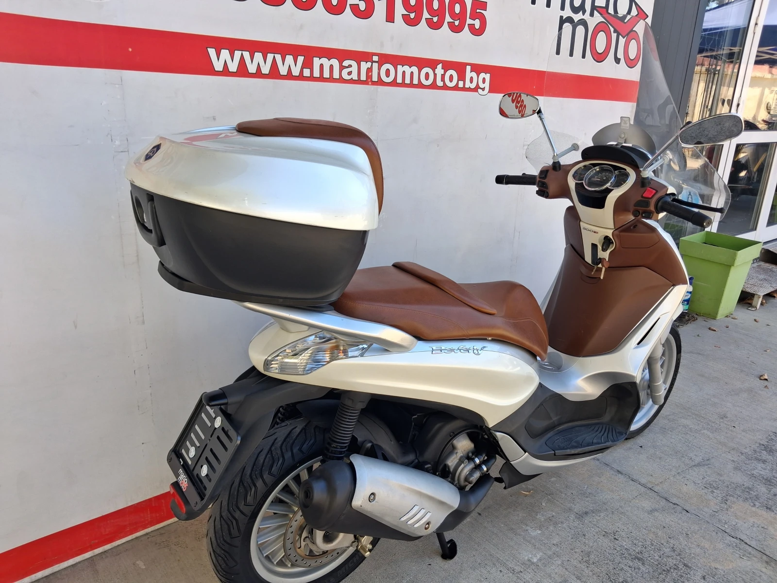 Piaggio Beverly 300, снимка 14 - Мотоциклети и мототехника - 56018156
