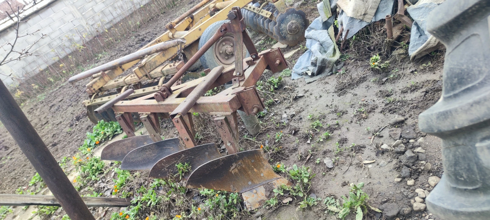 ������� ��� 6��� | Mobile.bg � ����������� 13