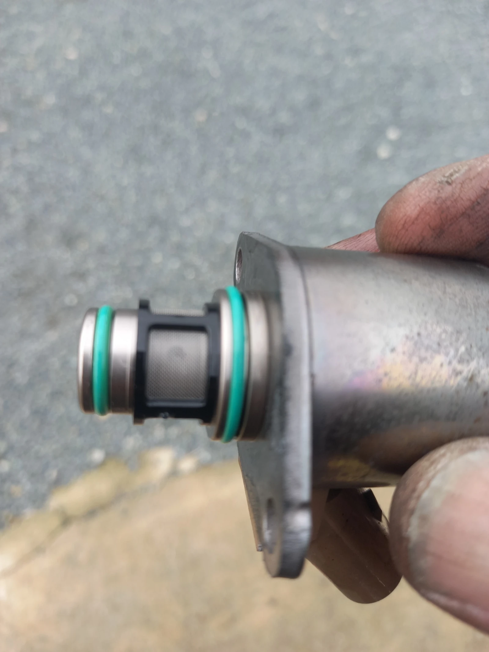       1.4  90 | Mobile.bg   8