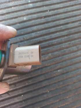       1.4  90 | Mobile.bg    3