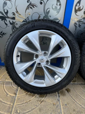 Гуми с джанти Bridgestone 215/50R17, снимка 2 - Гуми и джанти - 49437773