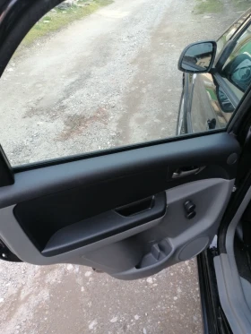 Suzuki SX4 1.6 DDIS 90кс, снимка 14