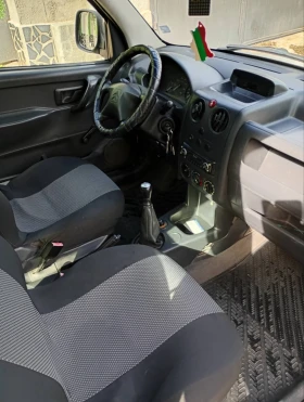 Citroen Berlingo 1.4i ГАЗ, снимка 5