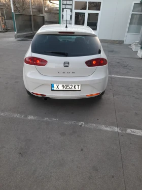 Seat Leon - 2800 € / 5476.32 лв. - 21864935 2