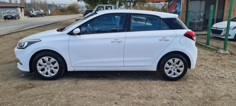 Hyundai I20 1.0 benzin evro 6, снимка 3 - Автомобили и джипове - 46856289