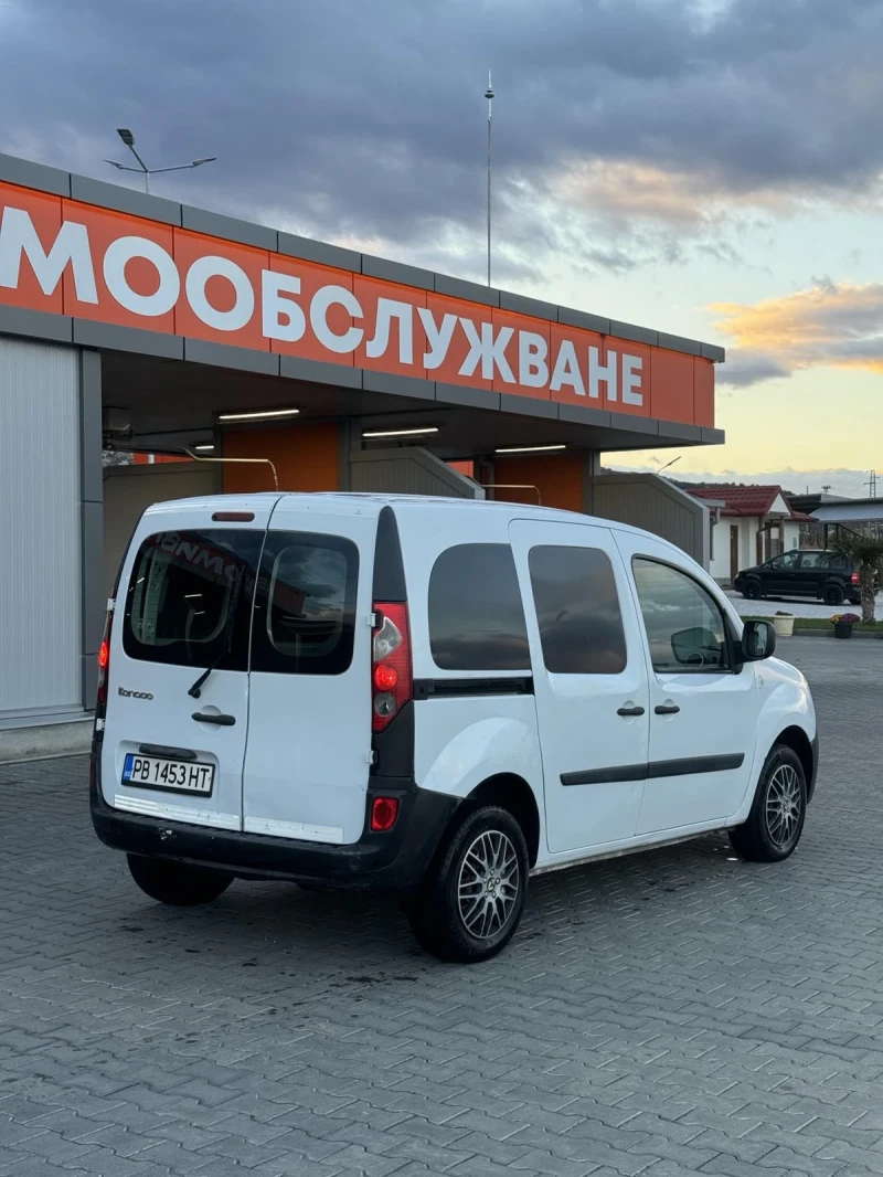 Renault Kangoo, снимка 9 - Автомобили и джипове - 49562621