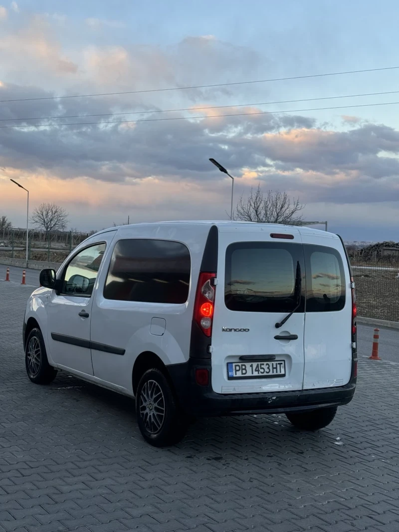 Renault Kangoo, снимка 8 - Автомобили и джипове - 49562621