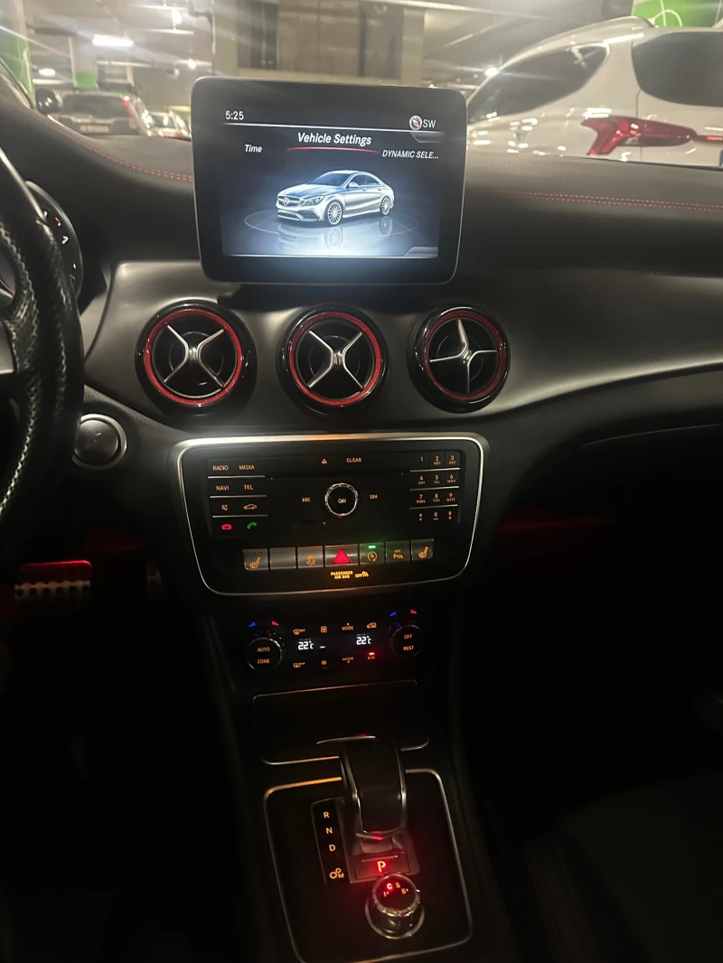 Mercedes-Benz CLA 45 AMG, снимка 12 - Автомобили и джипове - 48606060