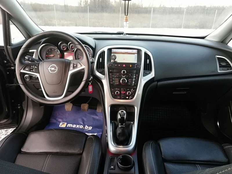 Opel Astra 1.6T kli navi GAZ, снимка 13 - Автомобили и джипове - 48672905