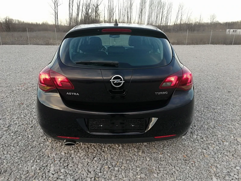 Opel Astra 1.6T kli navi GAZ, снимка 5 - Автомобили и джипове - 48672905