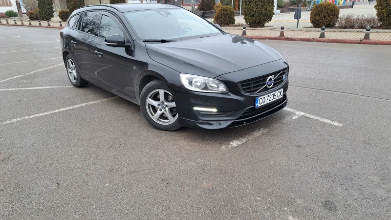 Volvo V60 D3 150k.c, снимка 2 - Автомобили и джипове - 49394142