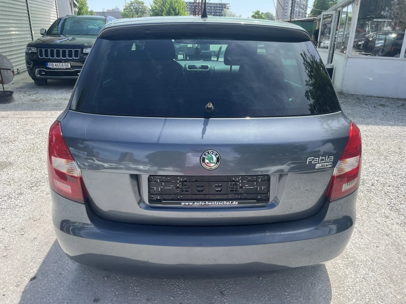 Skoda Fabia 1.4 - Бензин, снимка 5 - Автомобили и джипове - 50176790