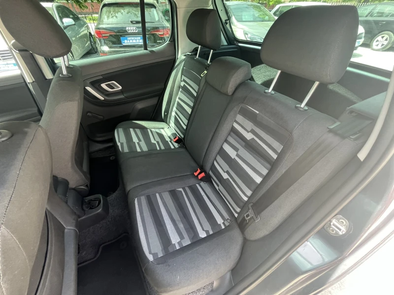 Skoda Fabia 1.4 - Бензин, снимка 12 - Автомобили и джипове - 50176790
