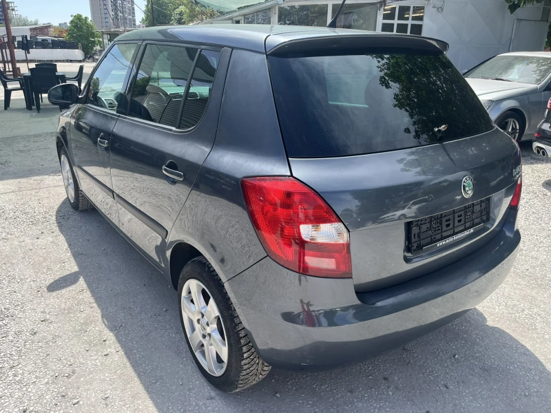 Skoda Fabia 1.4 - Бензин, снимка 4 - Автомобили и джипове - 50176790