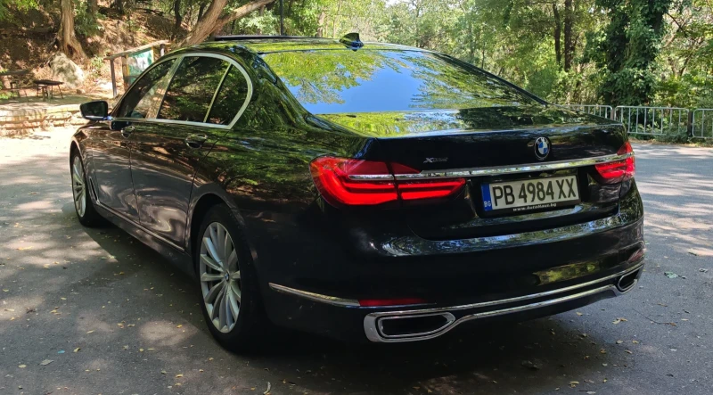BMW 740 LD* XDrive* 4xTV* Laser* B&W* CarbonCore* БАРТЕР* , снимка 4 - Автомобили и джипове - 51895382