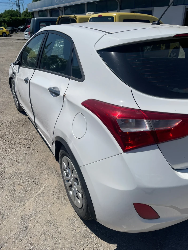 Hyundai I30, снимка 3 - Автомобили и джипове - 50915335