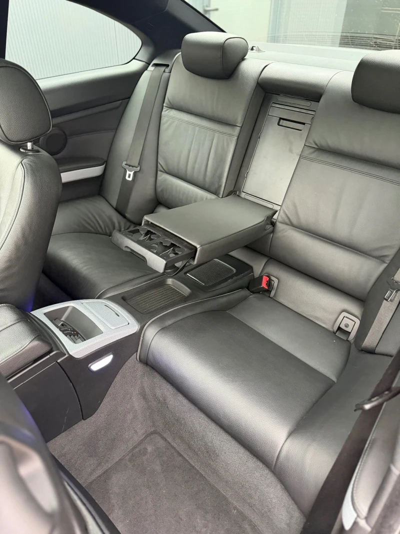 BMW 330 D, снимка 10 - Автомобили и джипове - 52647814